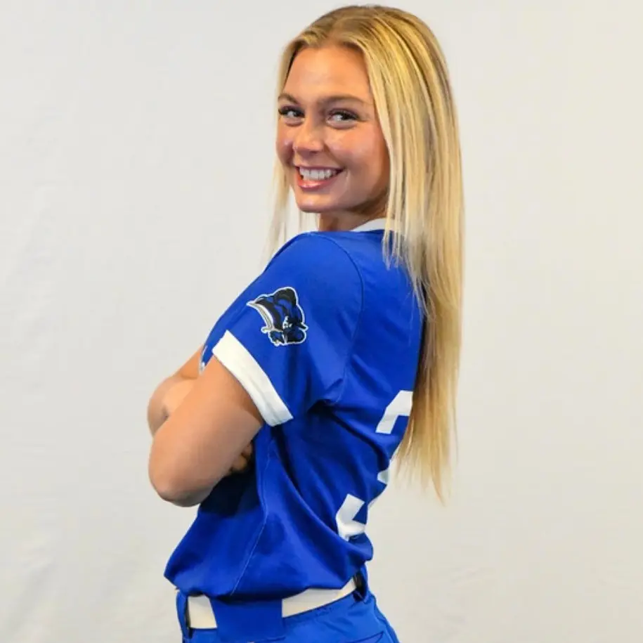 Hallie Roberts