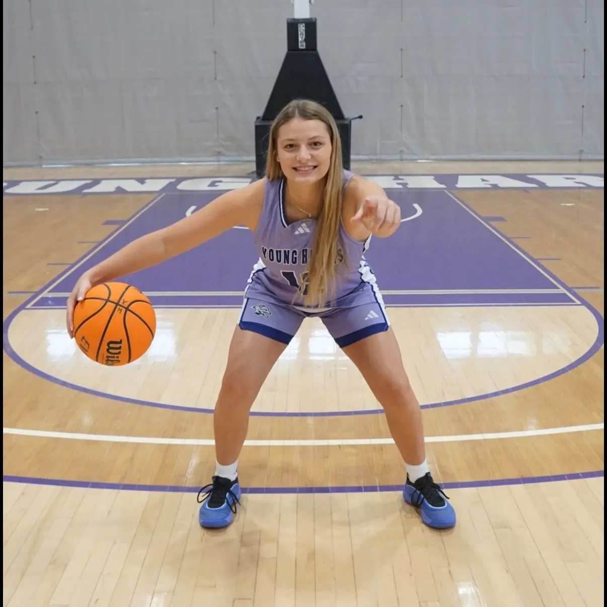 Bella Hopkins