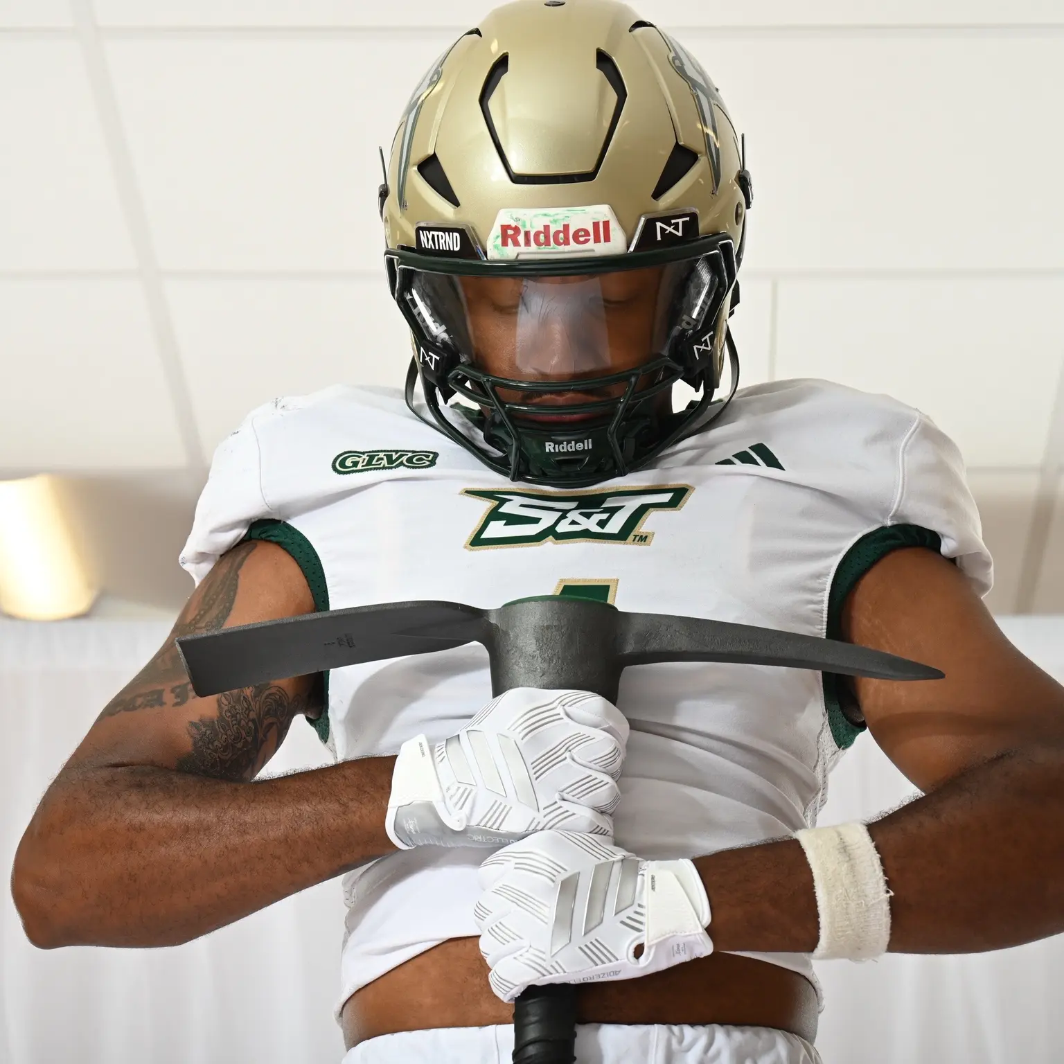 Seneca Bradley Jr