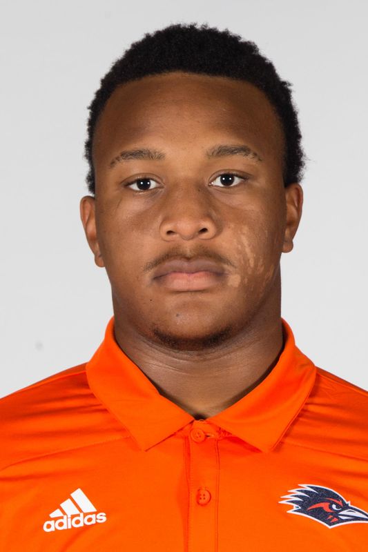Davion Hurth